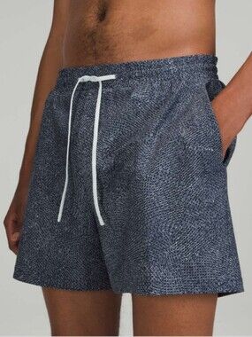 Lululemon Channel Cross Swim Short *5"Quick Dip Blue Multi Size Small